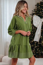 Load image into Gallery viewer, Jungle Green Contrast Stitched V Neck 3/4 Sleeve Tiered Mini Dress
