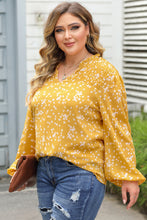 Load image into Gallery viewer, Yellow Plus Size Floral Print Ruched Split Neck Blouse
