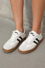 Load image into Gallery viewer, White Striped Lace-up Flat Sneakers
