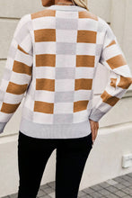 Load image into Gallery viewer, Khaki Checkered Ribbed Edge O Neck Drop Shoulder Sweater
