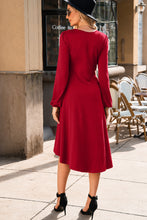 Load image into Gallery viewer, Fiery Red Solid Color Ruched Detail Long Sleeve Midi Dress
