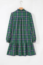 Load image into Gallery viewer, Green Plus Size Plaid Long Sleeve Notched Neck Shift Mini Dress
