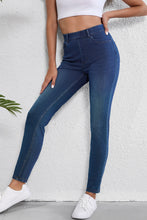 Load image into Gallery viewer, Ashleigh Blue Multiple Pockets Straight Leg Washed Stretchy Knit Casual Jeans
