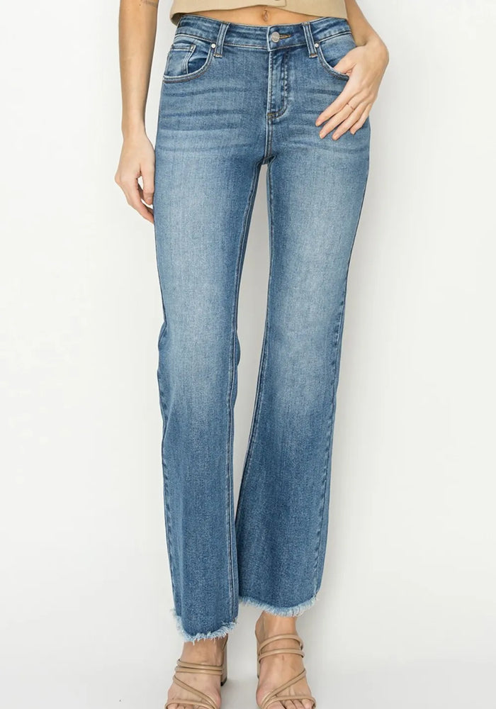 5c537dfe-ad14-47d3-87af-69595d4ef517-Max