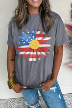 Load image into Gallery viewer, Gray Flag Pattern Sunflower Graphic Crew Neck Tee
