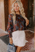 Load image into Gallery viewer, Brown Autumn Floral Print Smocked Cuffs Shift Blouse
