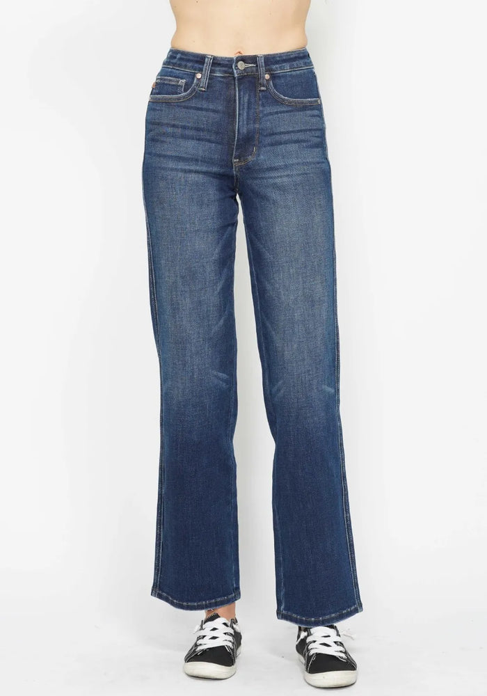 73e2b524-6dc2-49f9-836f-e9e2c4b94da1-Max