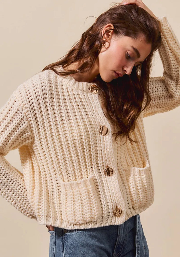 900bf2a25ee14c3cb7cdf459961e07f8-Max-Origin