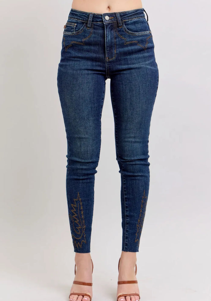 a46fff23-b000-4160-8ef8-98c6fa5e89fd-Max