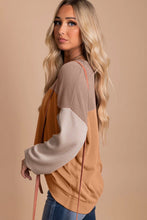 Load image into Gallery viewer, Khaki Color Block Long Sleeve Ribbed Loose Top
