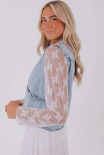 Load image into Gallery viewer, Beau Blue Scalloped Trim Patch Pocket Button Front Denim Vest
