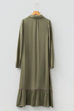 Load image into Gallery viewer, Four Leaf Clover Collared V Neck Smocked Detail Contrast Leopard Trim Bracelet Sleeve Long Dress
