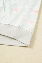 Load image into Gallery viewer, Gray Floral Print Plus Size Loose Hoodie
