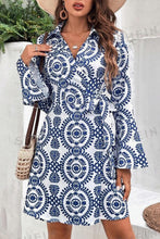 Load image into Gallery viewer, Blue Floral Print V Neck Wrapped Knot Long Sleeve Dress
