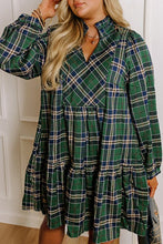 Load image into Gallery viewer, Green Plus Size Plaid Long Sleeve Notched Neck Shift Mini Dress
