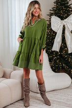 Load image into Gallery viewer, Jungle Green Contrast Stitched V Neck 3/4 Sleeve Tiered Mini Dress
