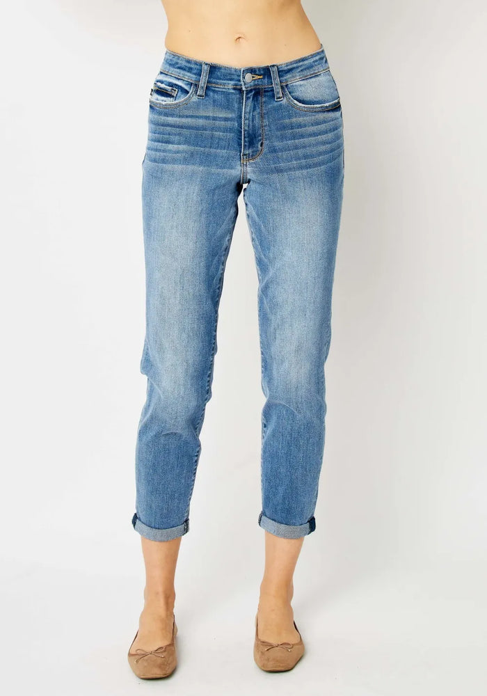 d7200355-d091-4d89-9c7e-04cc85a5202a-Max