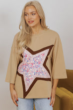 Load image into Gallery viewer, Camel Floral Star Patchwork 3/4 Long Sleeve Top
