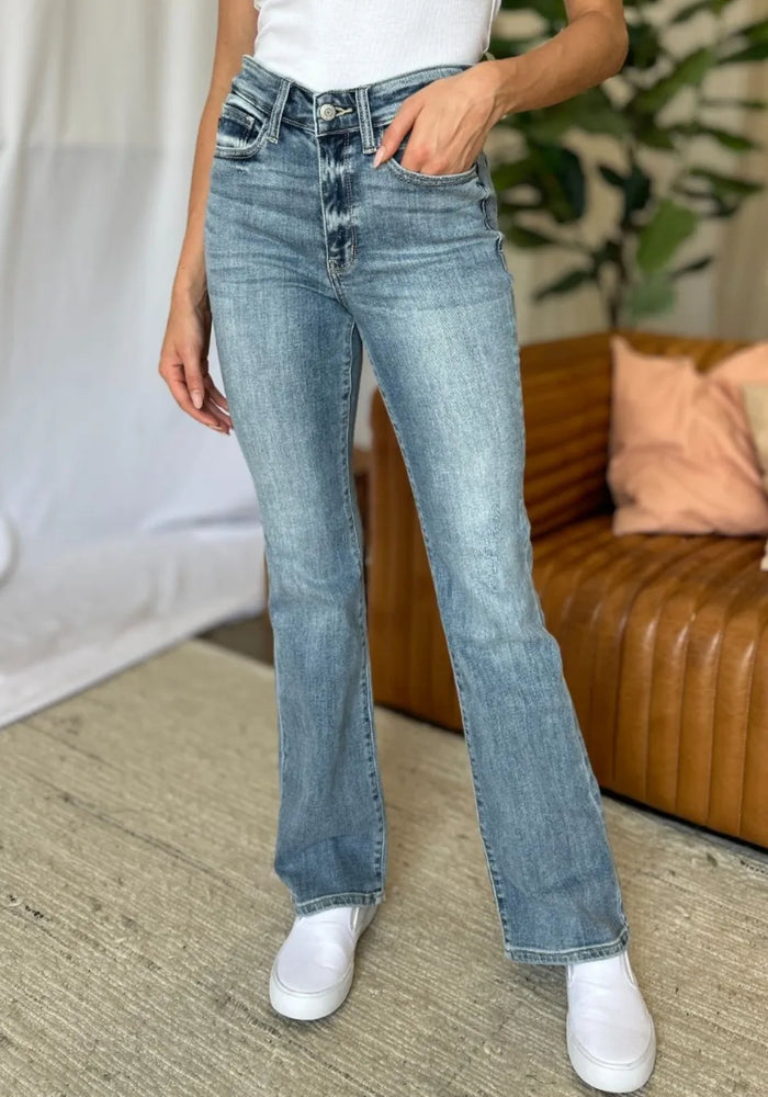 de343082-966d-4c0e-a6ce-0212db8a6230-Max