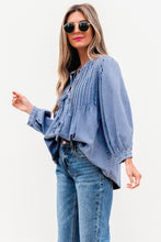 Load image into Gallery viewer, Myosotis Denim Front Pintuck Bow Tie Puff Sleeve Top
