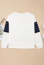 Load image into Gallery viewer, White Exposed Seam Detail Color Block Patch Pocket Drop Shoulder Sweatshirt
