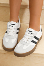 Load image into Gallery viewer, White Striped Lace-up Flat Sneakers
