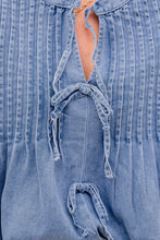 Load image into Gallery viewer, Myosotis Denim Front Pintuck Bow Tie Puff Sleeve Top
