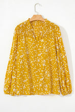 Load image into Gallery viewer, Yellow Plus Size Floral Print Ruched Split Neck Blouse
