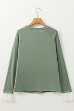 Load image into Gallery viewer, Grass Green Seam Detail Lace Contrast Cuffs Raglan Sleeve Top
